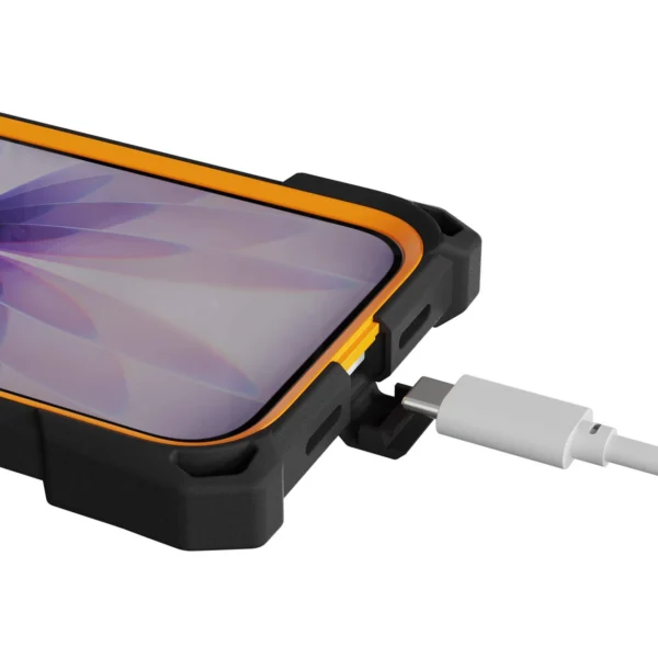 iphone 17 aXtion extreme port view